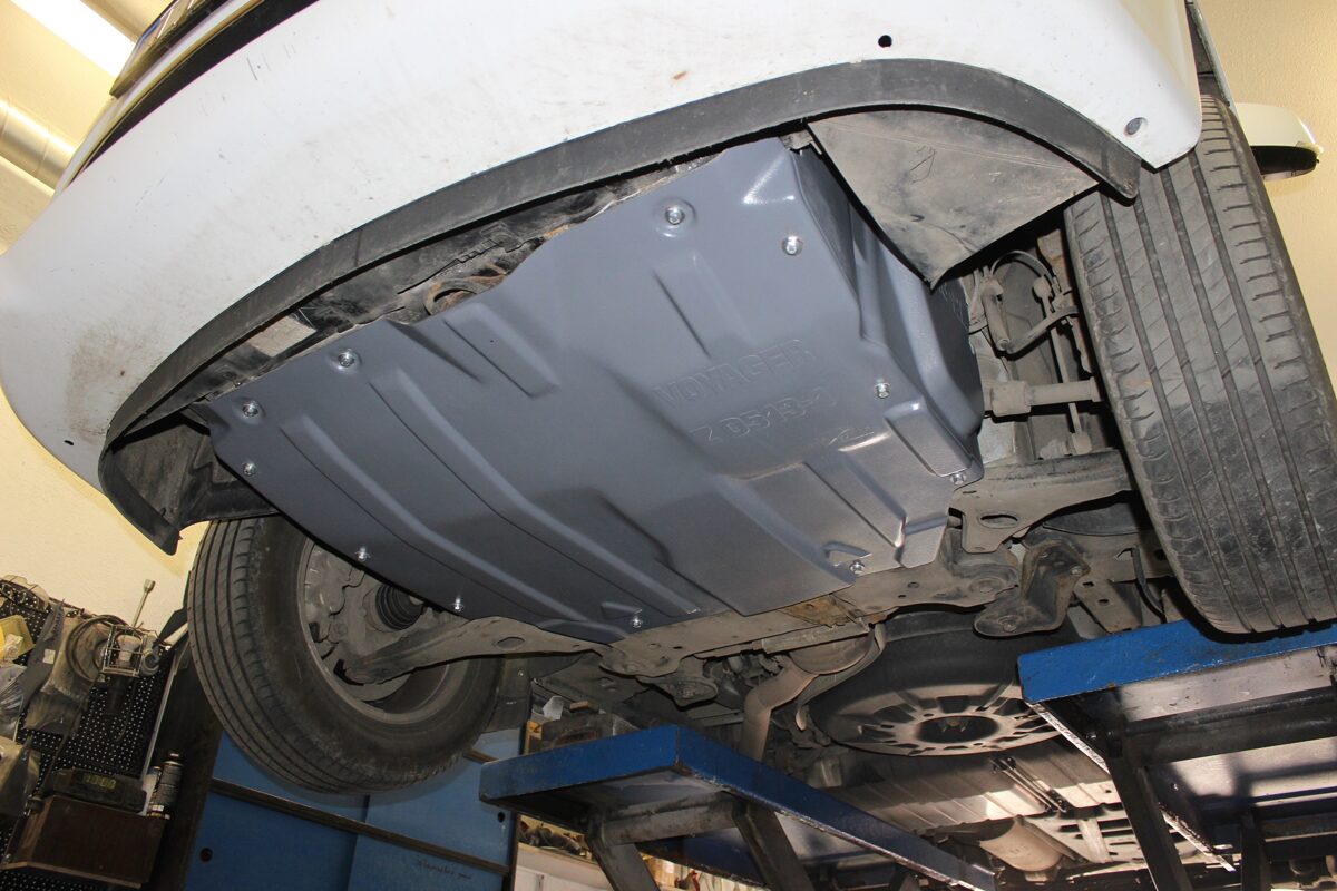 Chrysler Town & Country V ( 2007 - 2010 ) ( 3 parts ) защита картера