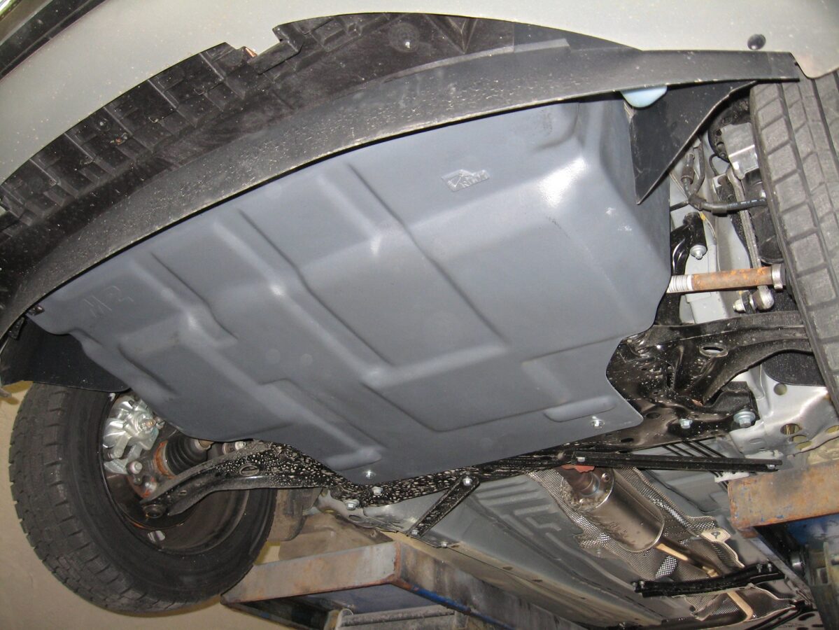 Mazda 2 II ( 2007 - 2010 ) ( Automat ) motora aizsargs