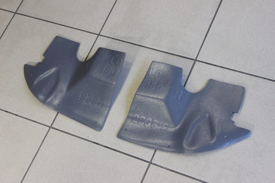 Toyota Land Cruiser 150 ( 2017 - 2020 ) restyle II ( 2 parts L/R ) боковые пыльники